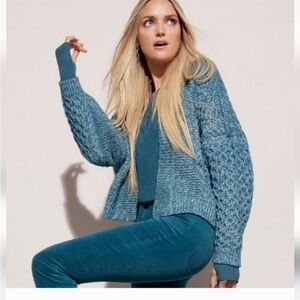 BOGO! CAbi Astral Blue Cardigan Sweater #4095 Teal Size Medium